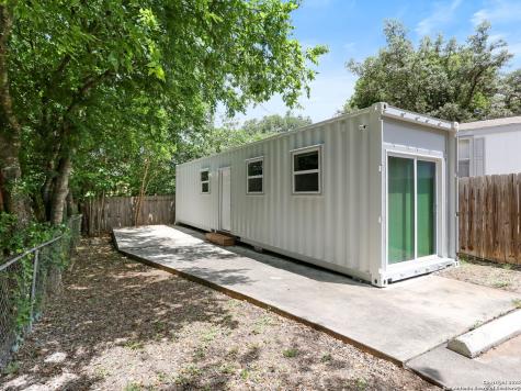 25211 Aue San Antonio TX 78257