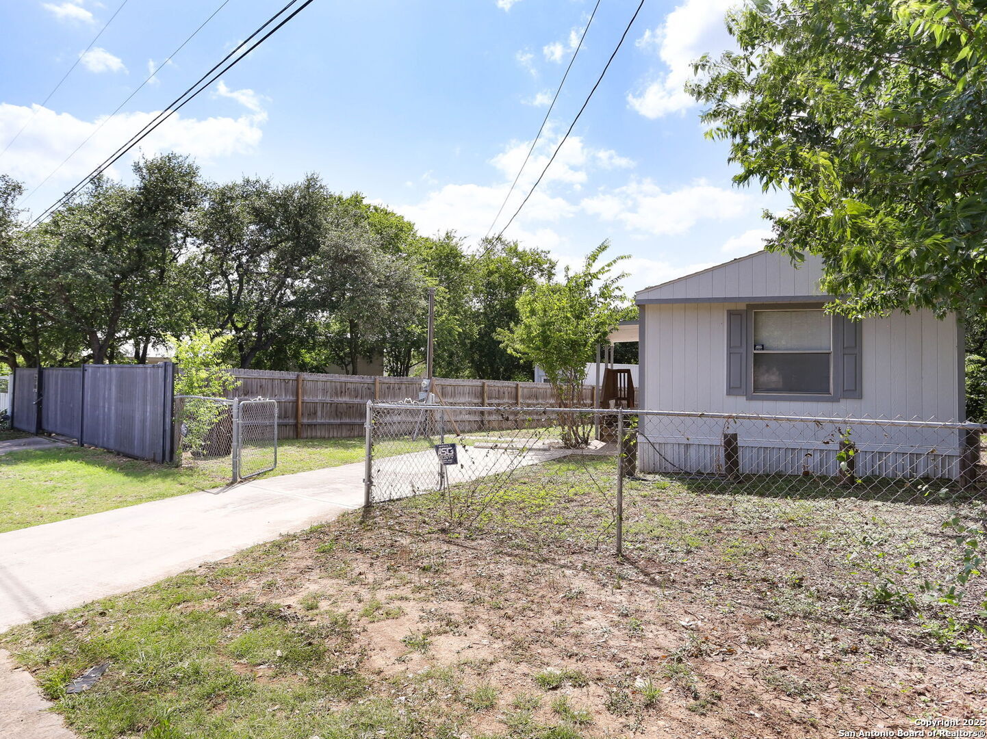 25211 Aue San Antonio TX 78257