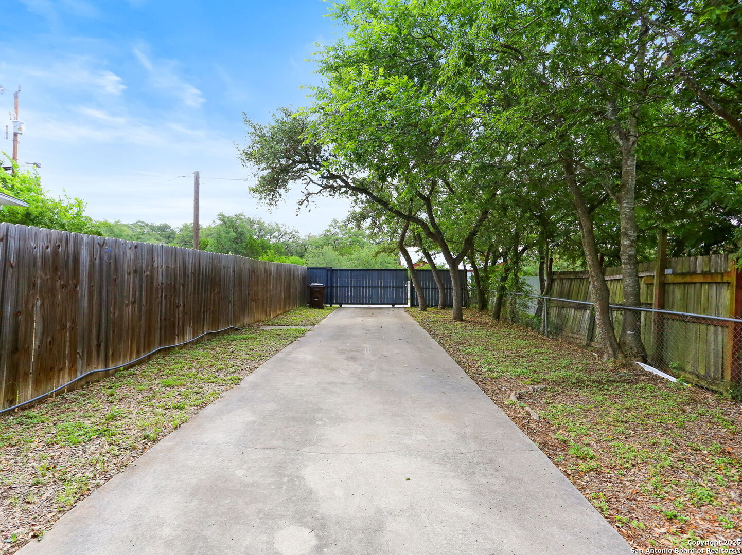 25211 Aue San Antonio TX 78257
