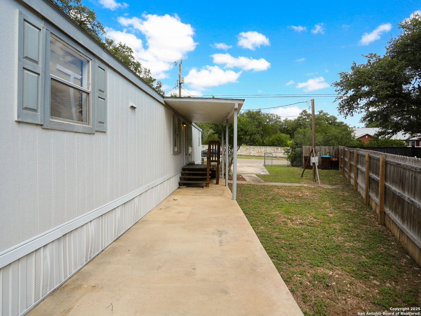 25211 Aue San Antonio TX 78257