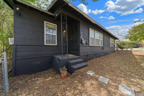 104 Cosgrove Street San Antonio TX 78210