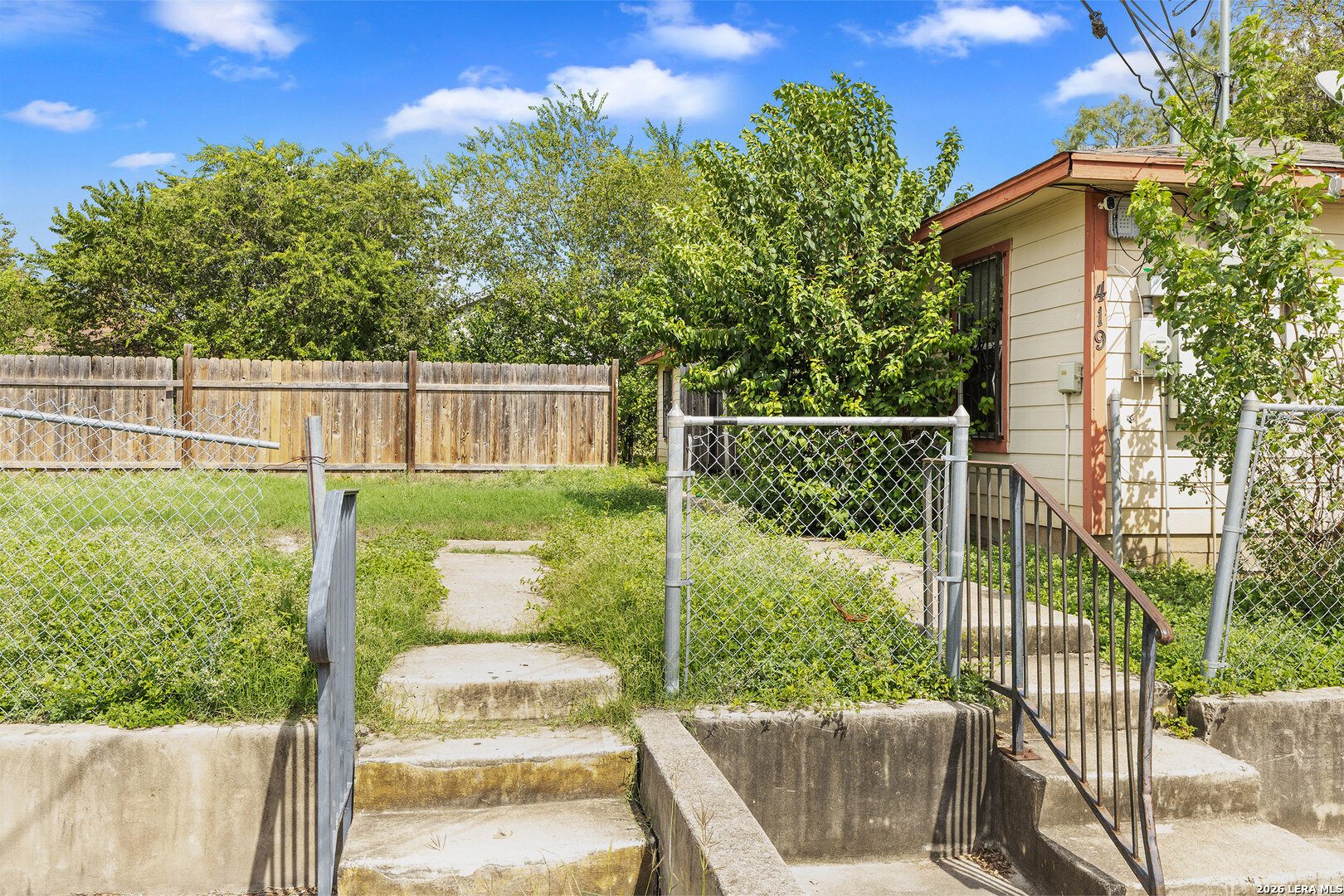419 Amires Place San Antonio TX 78237
