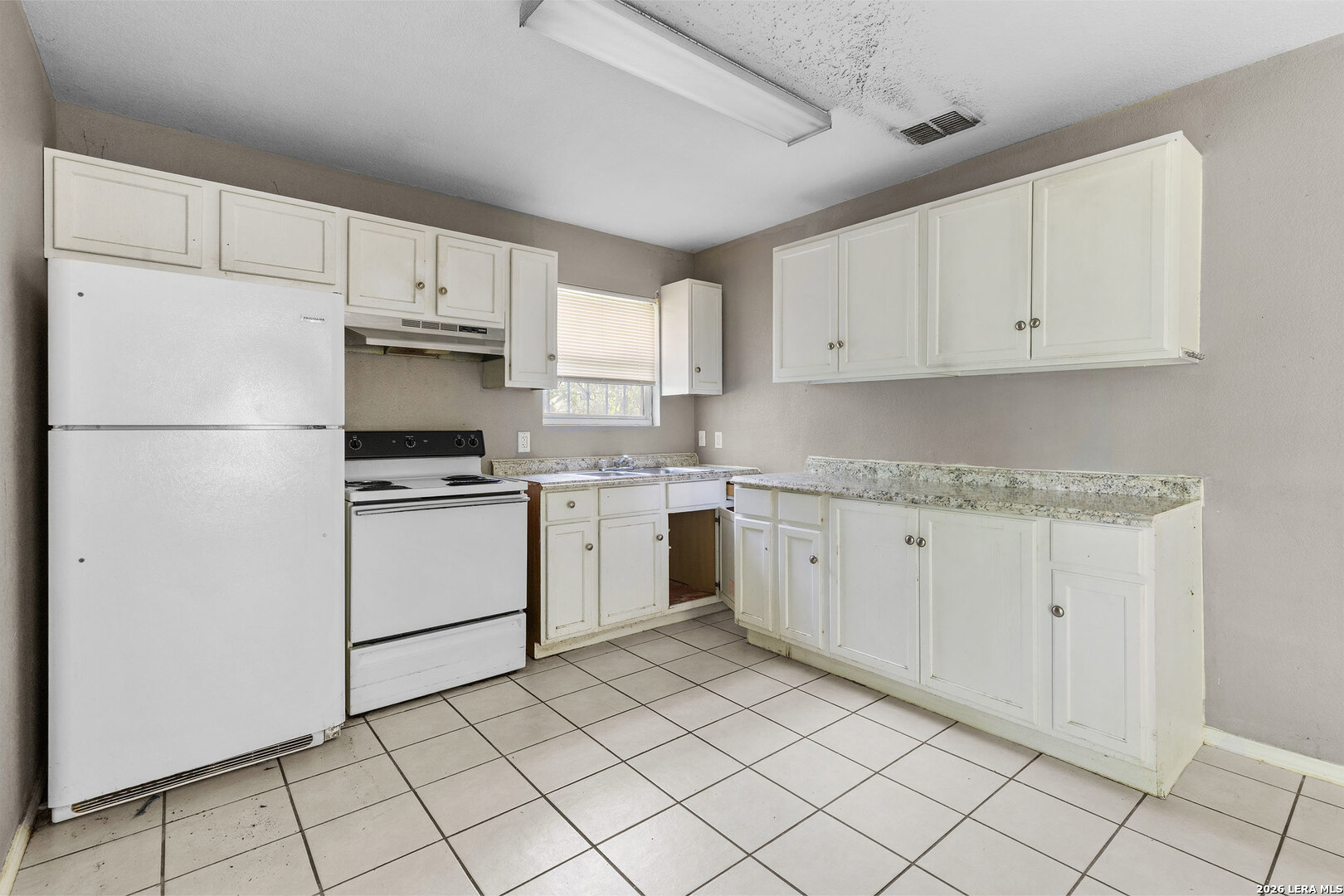 419 Amires Place San Antonio TX 78237