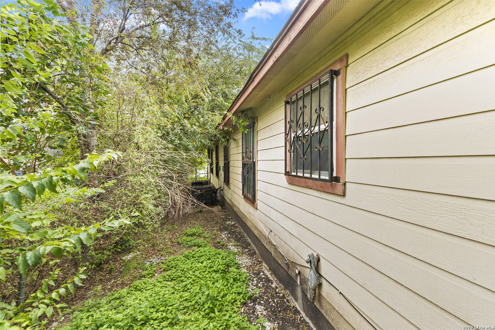 419 Amires Place San Antonio TX 78237