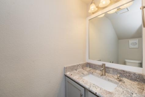 306 Dietert Ln #103 & 104 Canyon Lake TX 78133