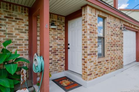 306 Dietert Ln #103 & 104 Canyon Lake TX 78133