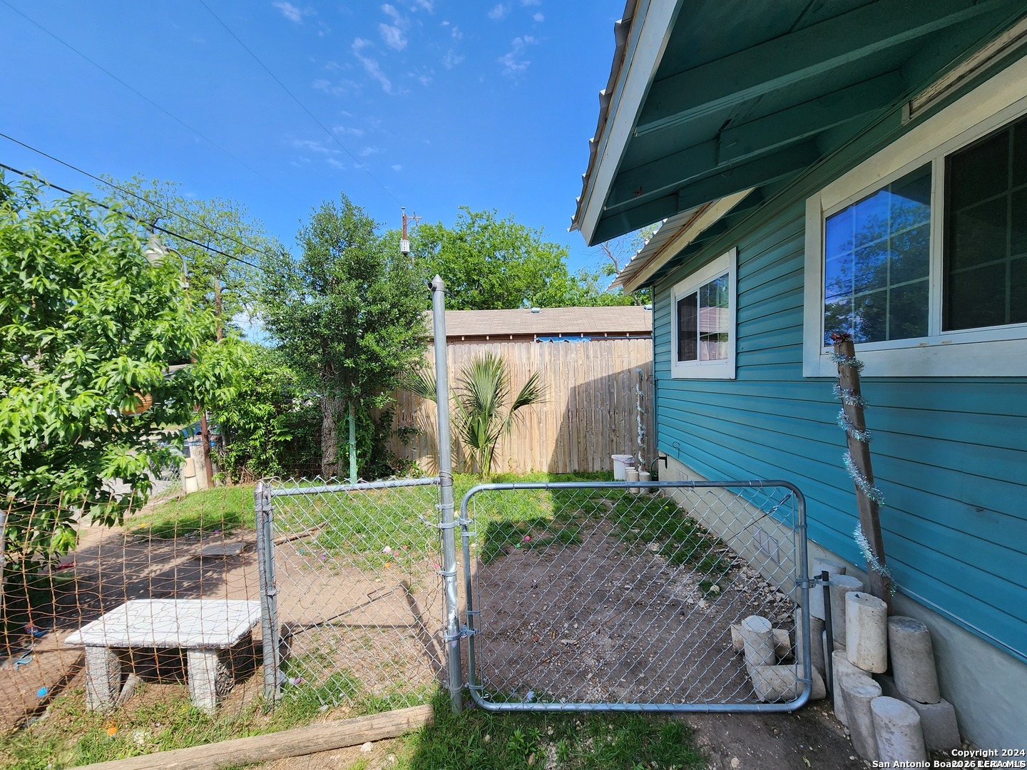 1222 Brighton San Antonio TX 78211