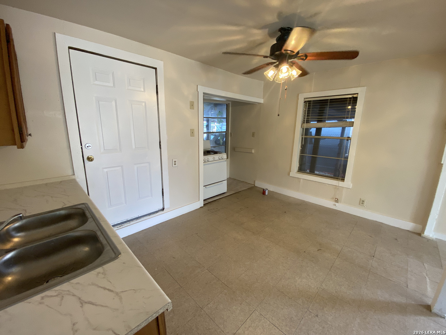 1222 Brighton San Antonio TX 78211