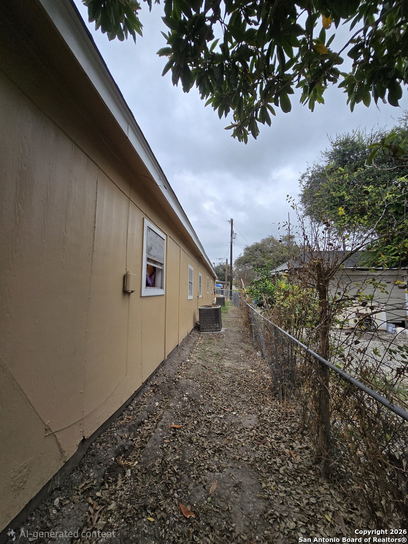 113 Cox San Antonio TX 78223
