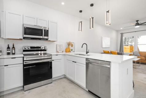 210 Piedmont San Antonio TX 78203