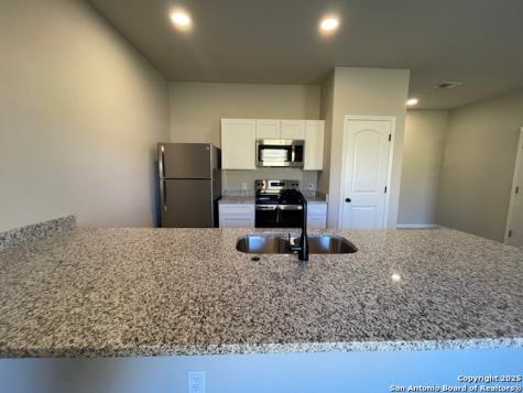 7602 Windsor Oaks San Antonio TX 78239