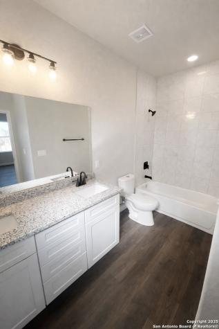 7602 Windsor Oaks San Antonio TX 78239