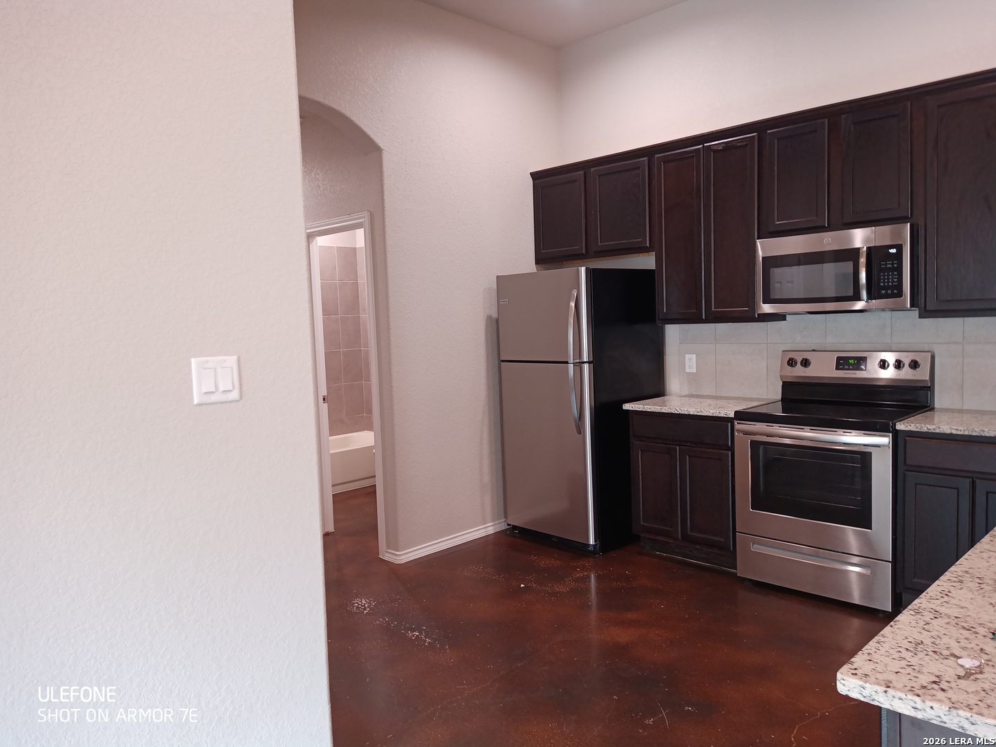 1101/1103 Stanley Seguin TX 78155