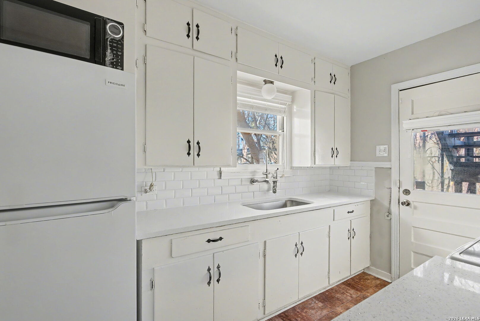 423 Bryn Mawr San Antonio TX 78209