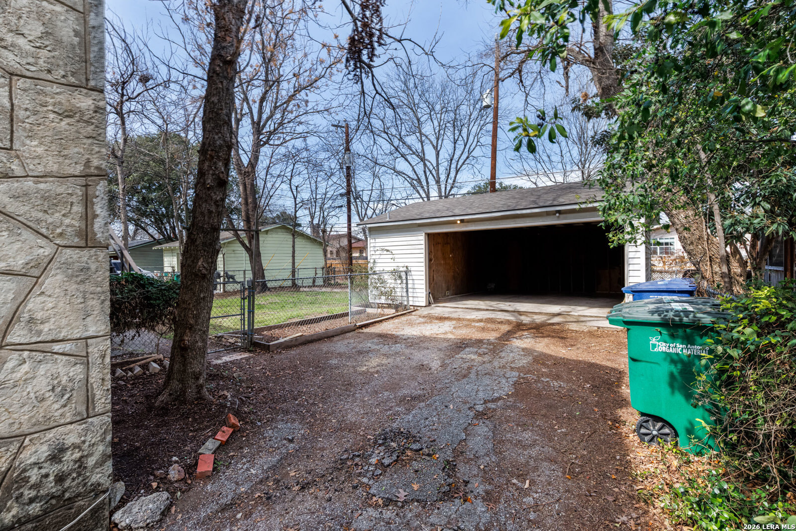 423 Bryn Mawr San Antonio TX 78209