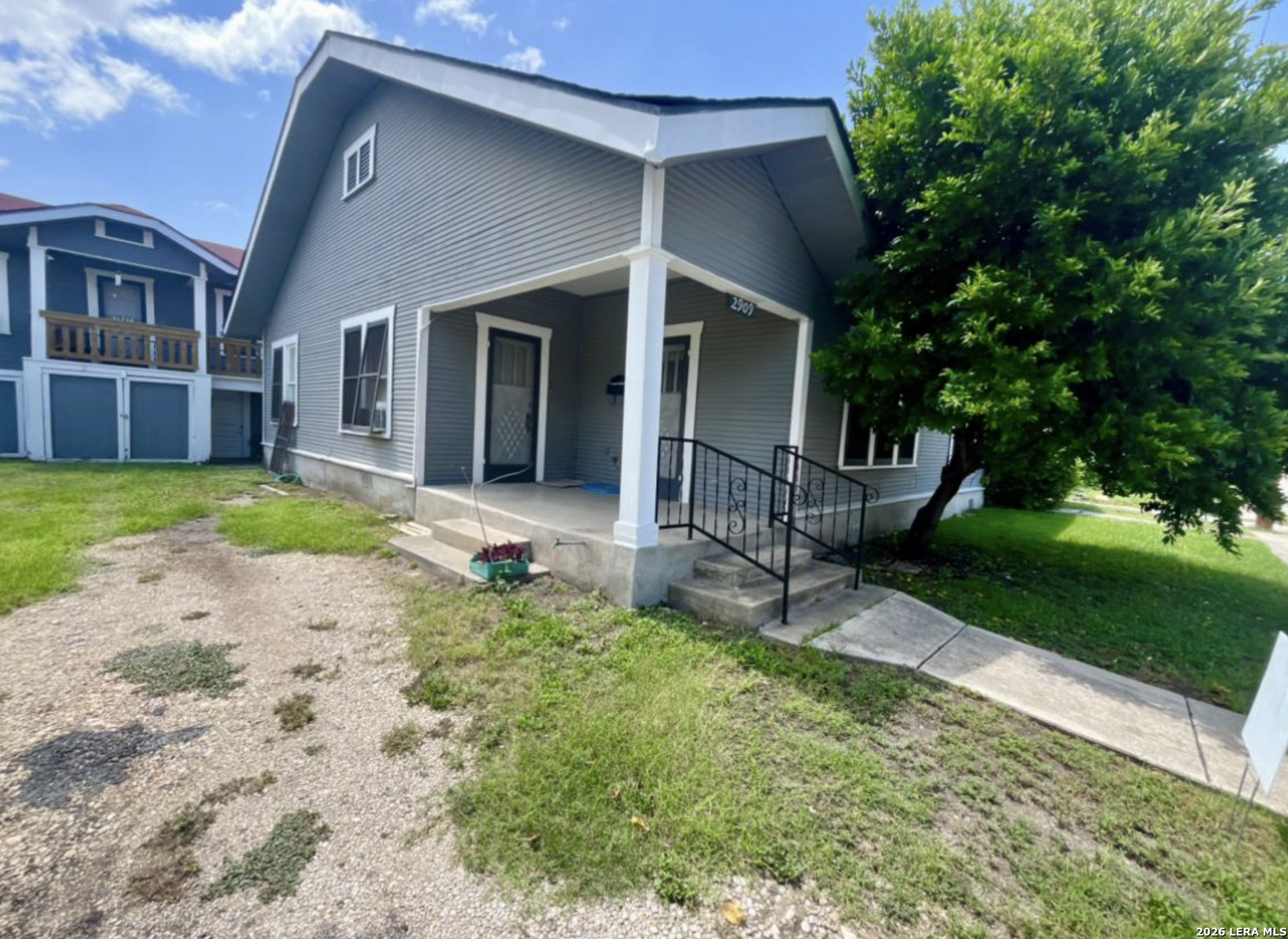 2907 N Elmendorf San Antonio TX 78201