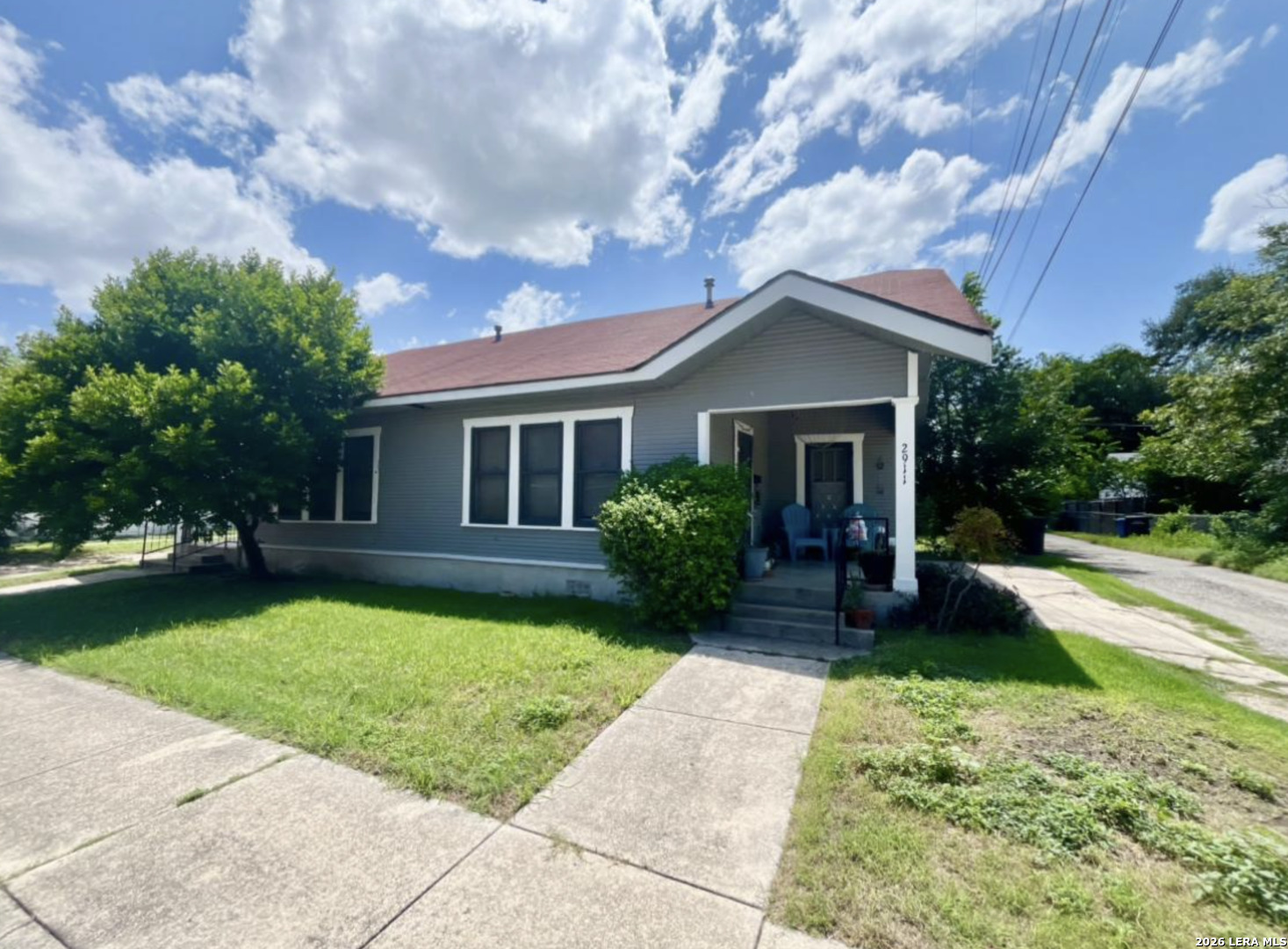 2907 N Elmendorf San Antonio TX 78201
