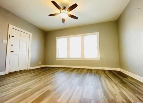 2907 N Elmendorf San Antonio TX 78201