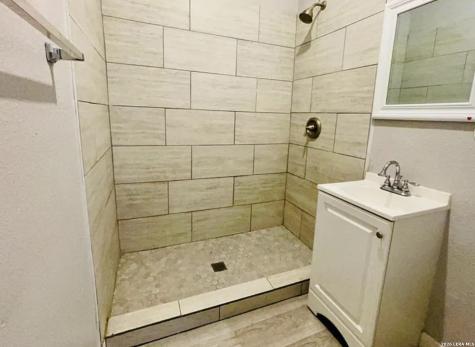2907 N Elmendorf San Antonio TX 78201