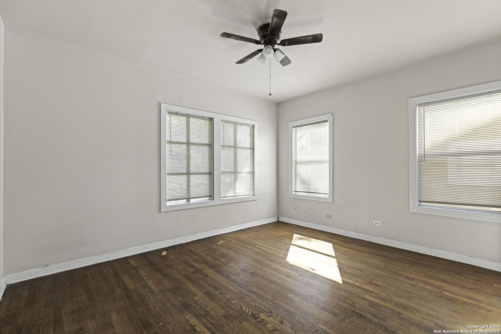 6715 Broadway San Antonio TX 78209