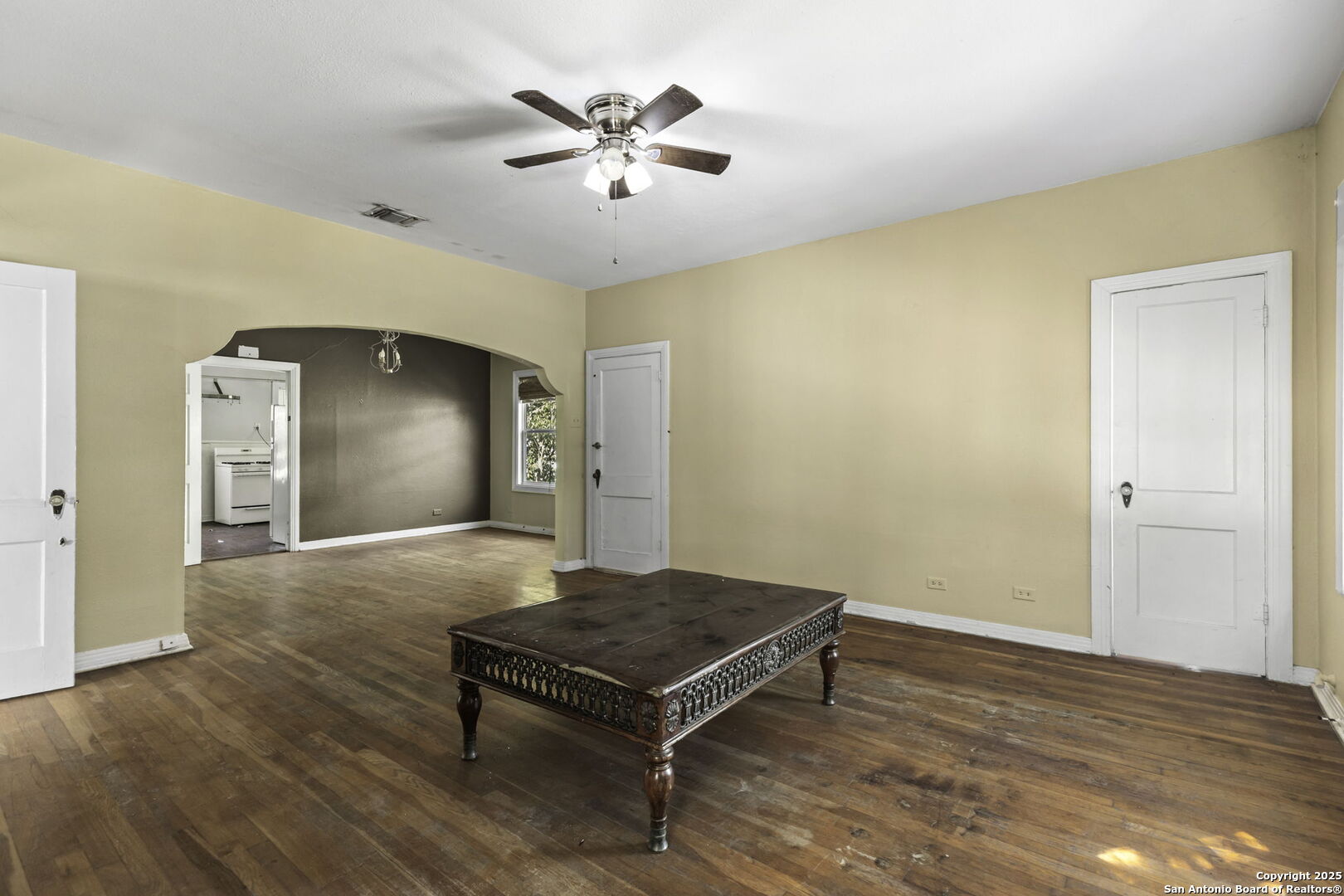6715 Broadway San Antonio TX 78209