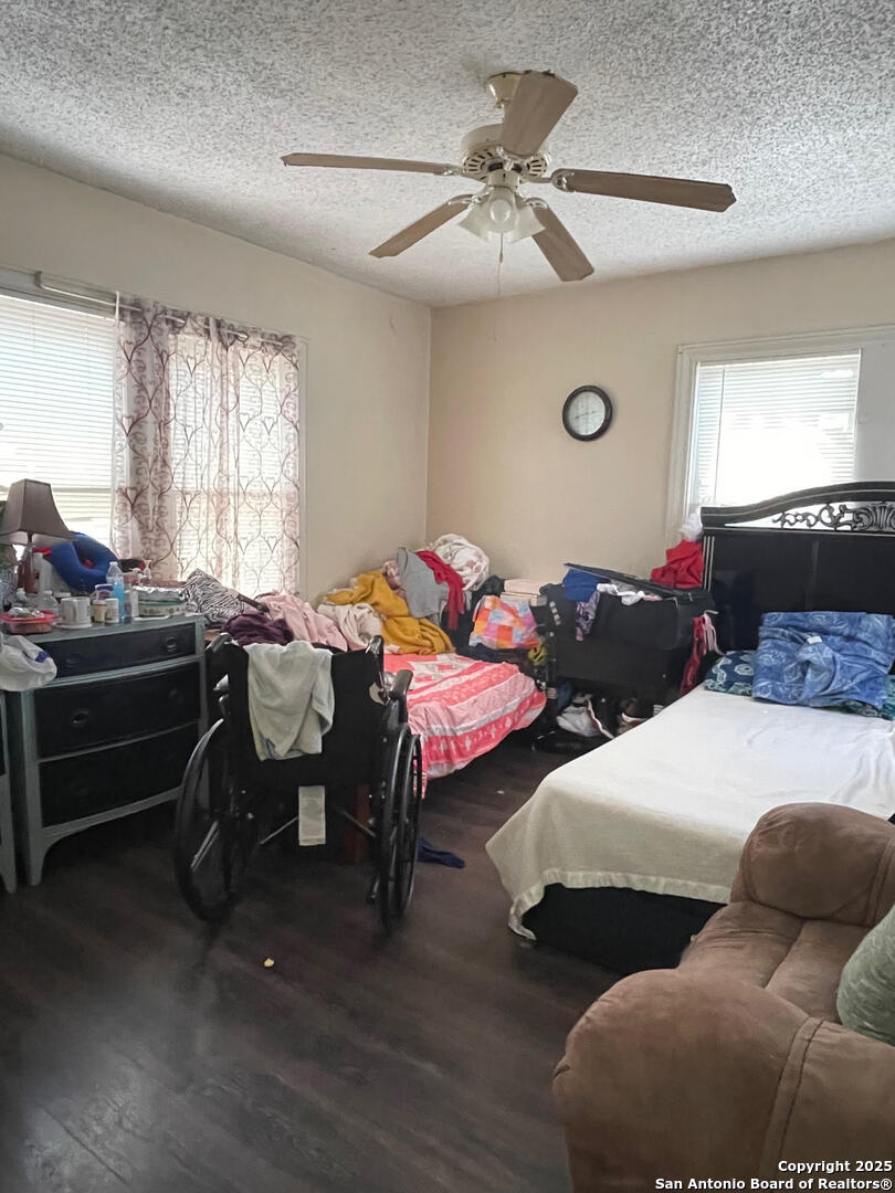 1934 Ridgewood San Antonio TX 78201