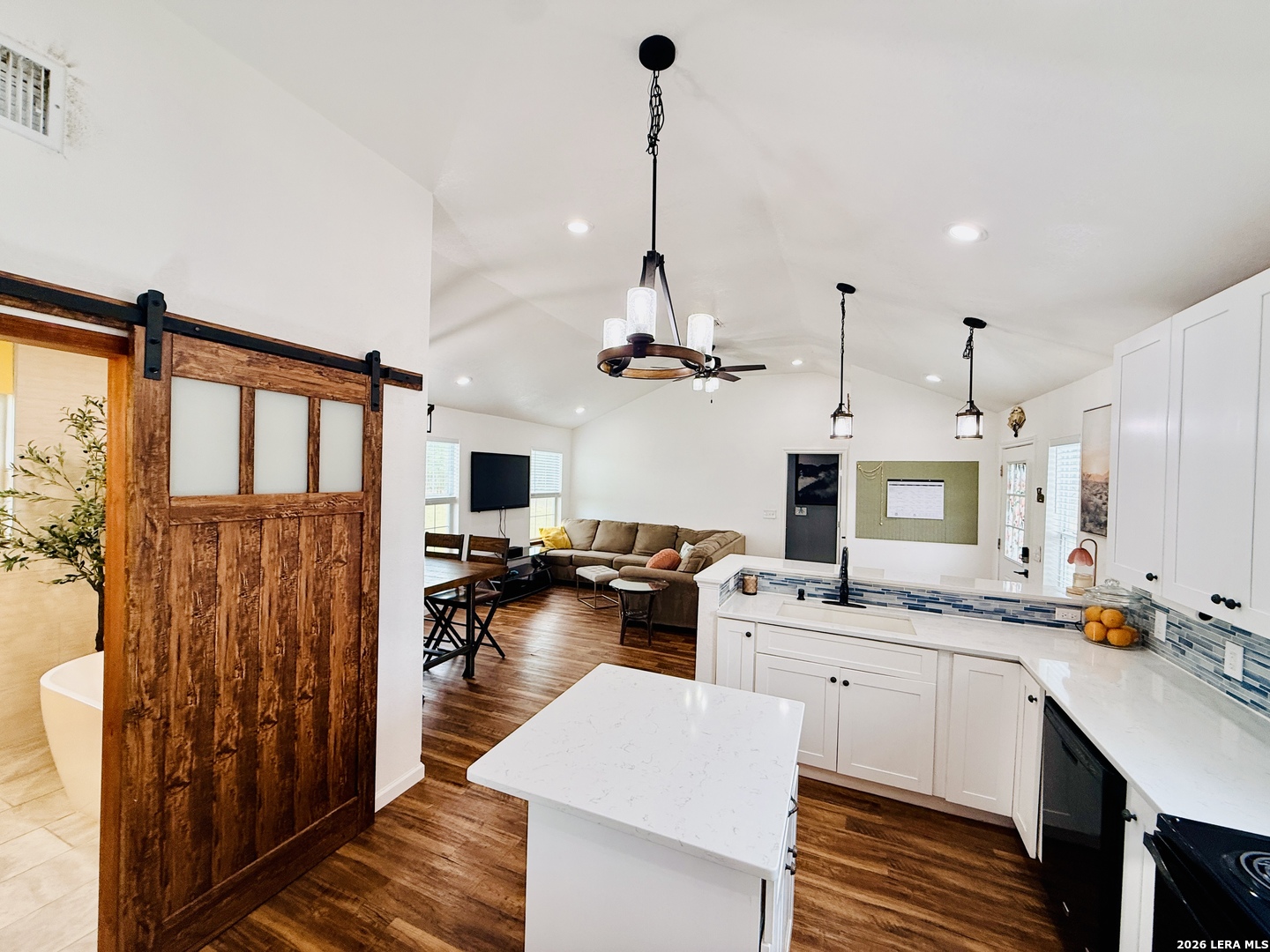 928 County Road 154 Pleasanton TX 78064