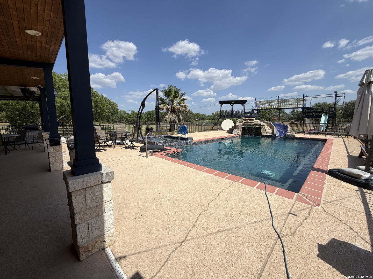 928 County Road 154 Pleasanton TX 78064