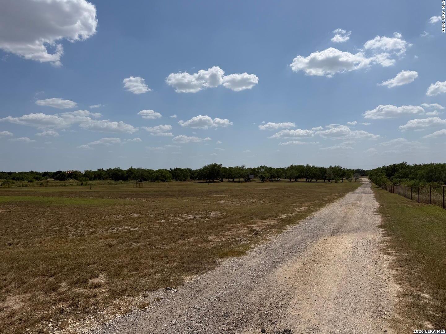928 County Road 154 Pleasanton TX 78064