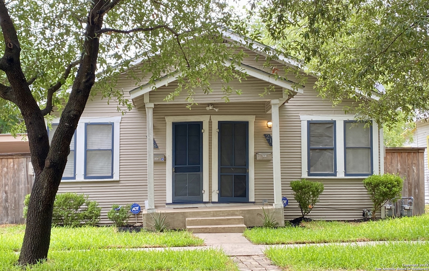 208 Mission Street San Antonio TX 78210