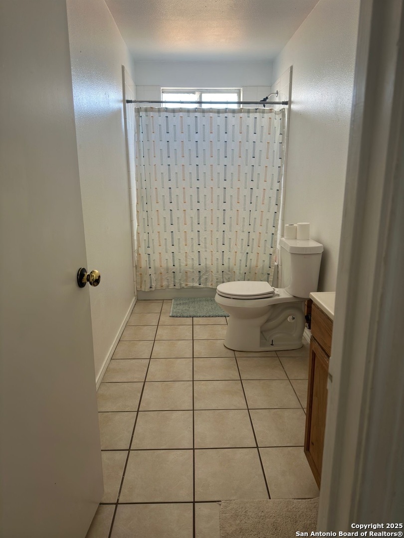 7643 Oak Chase San Antonio TX 78239