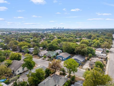 1626 Santa Anna San Antonio TX 78201