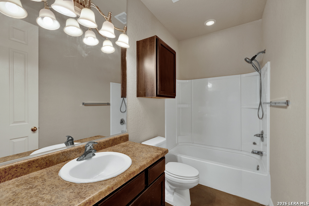 388 E Faust New Braunfels TX 78130