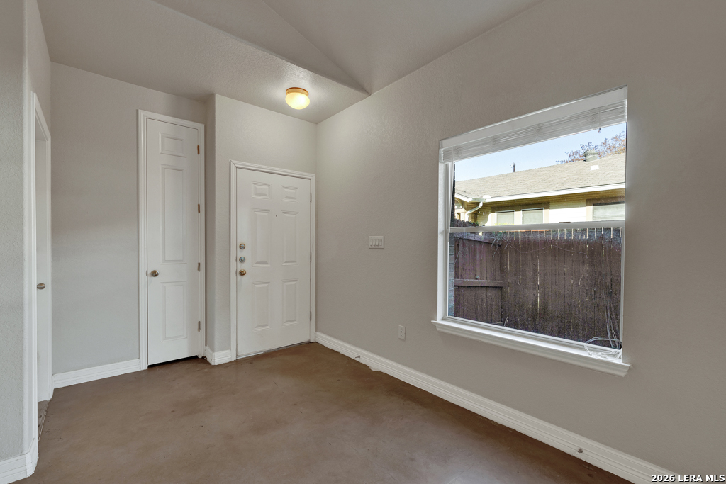 388 E Faust New Braunfels TX 78130
