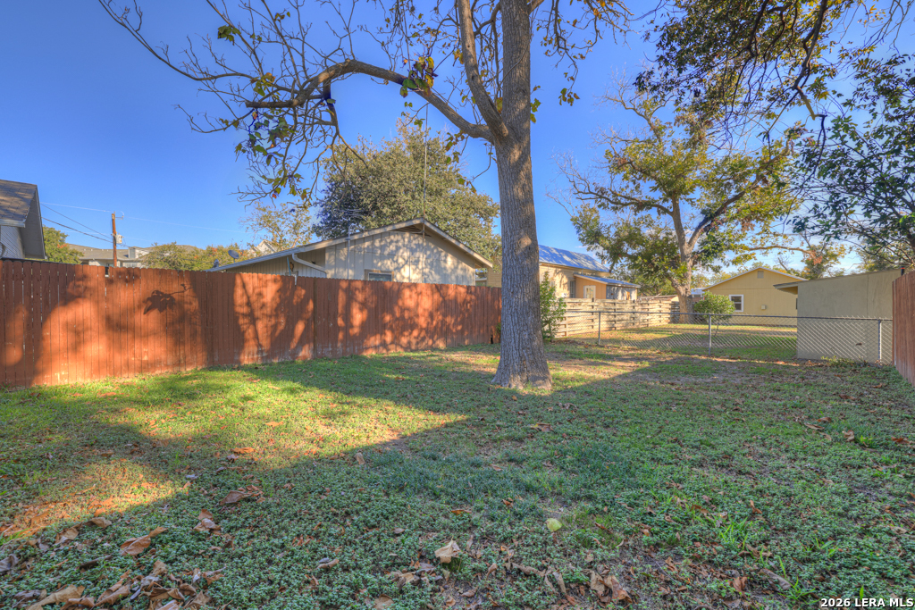388 E Faust New Braunfels TX 78130