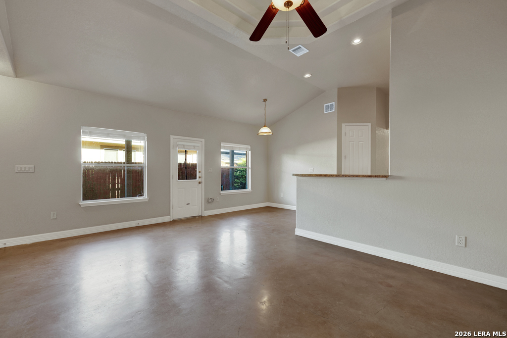 388 E Faust New Braunfels TX 78130