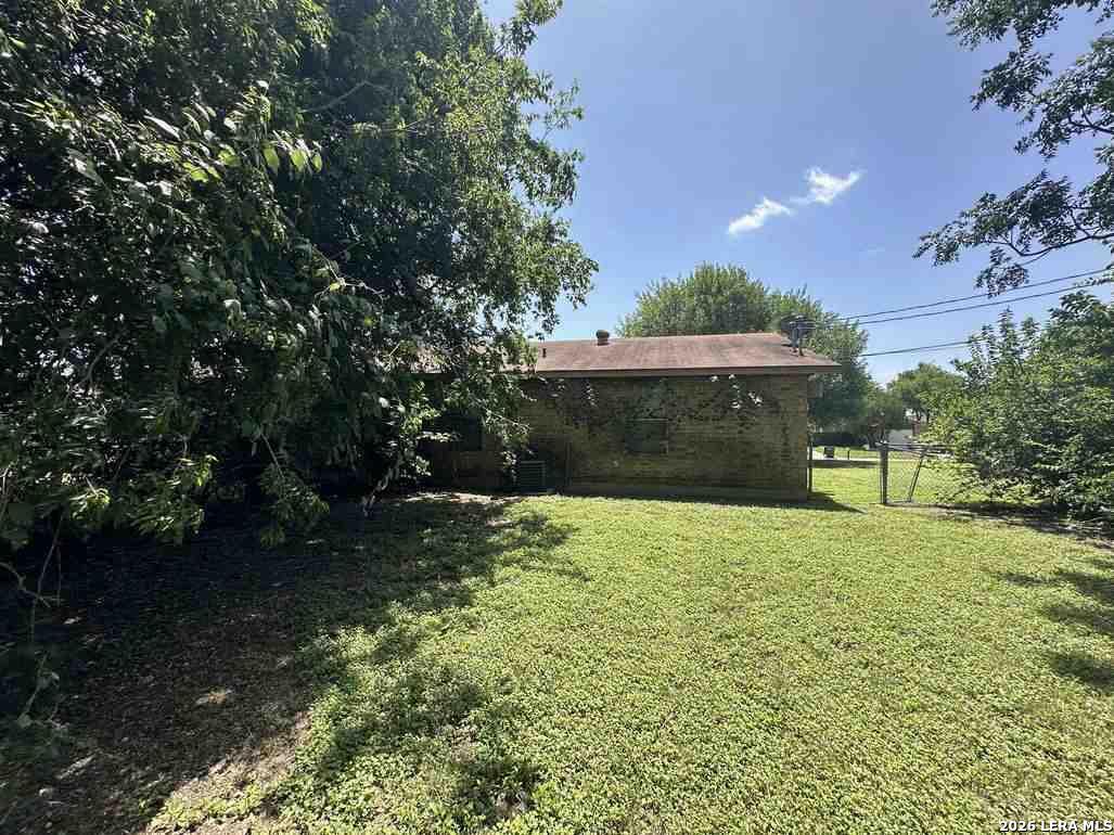 1533 Eichen New Braunfels TX 78130