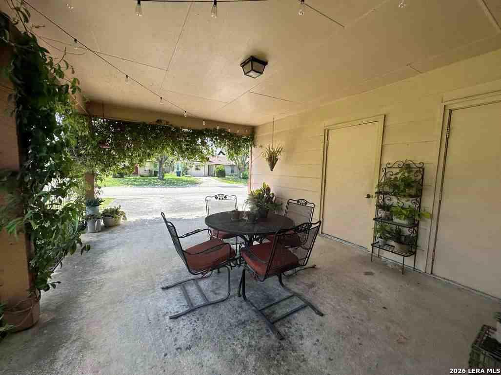 1533 Eichen New Braunfels TX 78130