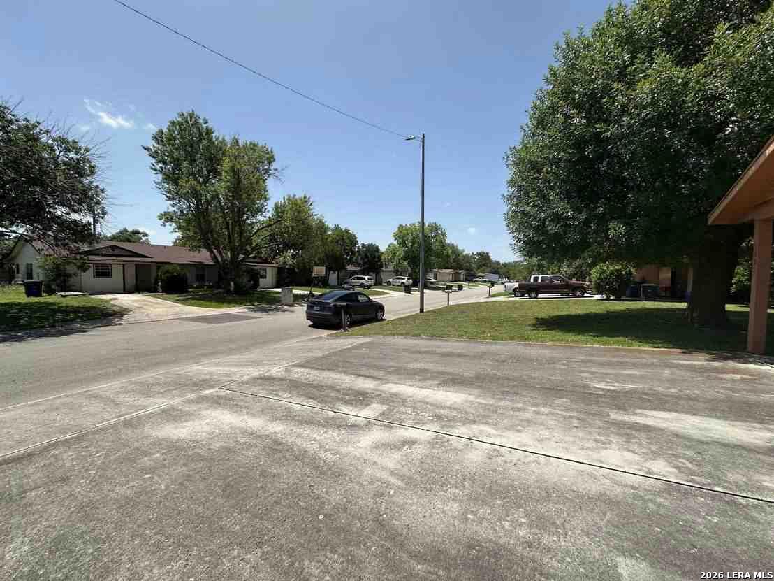 1533 Eichen New Braunfels TX 78130