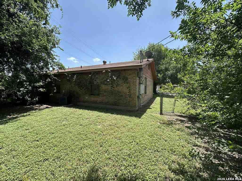 1533 Eichen New Braunfels TX 78130