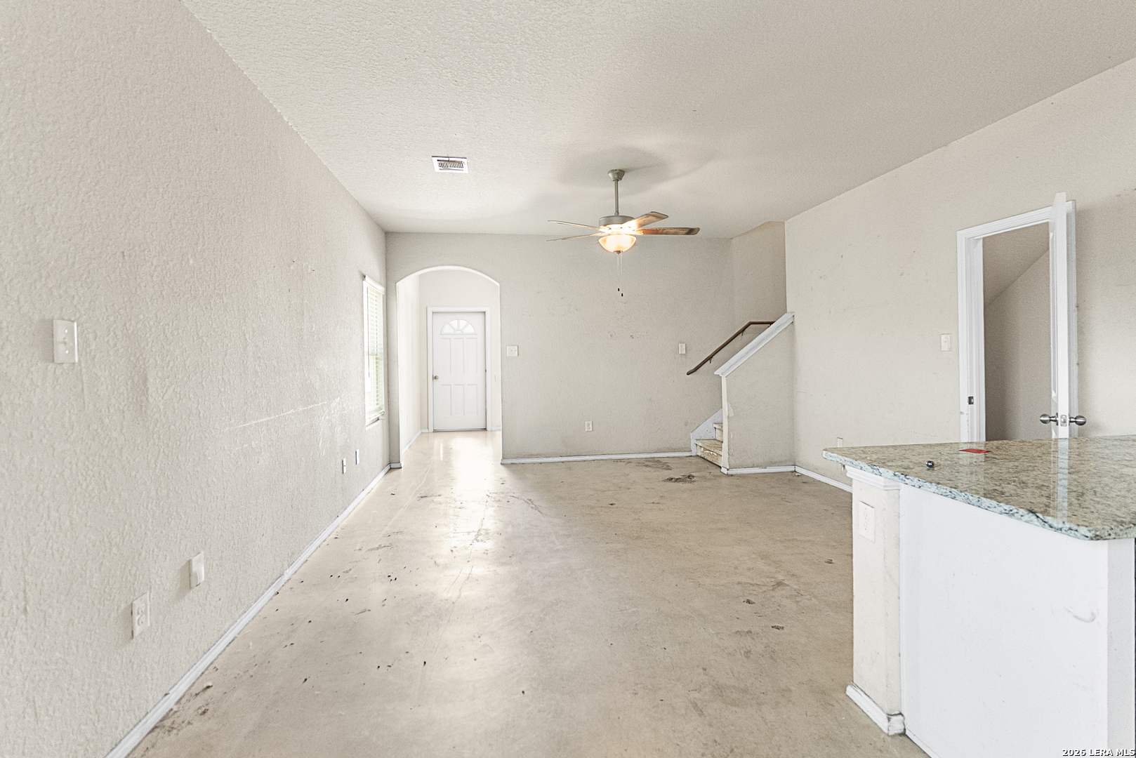 8639 Key Windy Way Converse TX 78109
