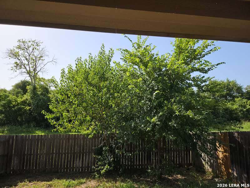 1049-1051 Carolyn Cove New Braunfels TX 78130