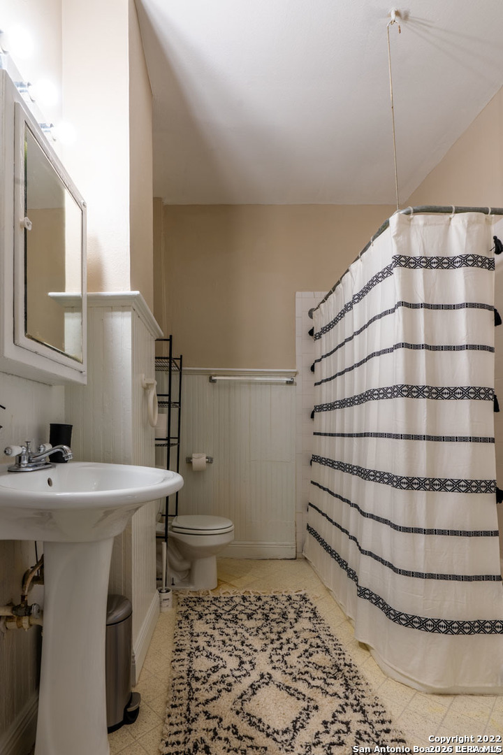 423 W Magnolia Avenue San Antonio TX 78212