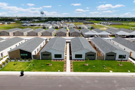2701 Robin Road Weslaco TX 78596
