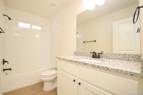 2314 Tulipwood Cove San Antonio TX 78245