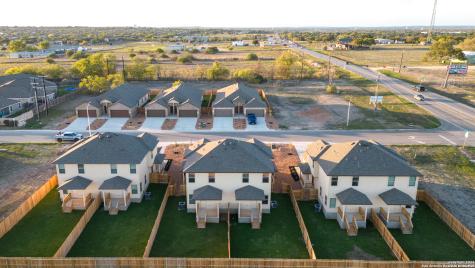 367-369 Emma Drive New Braunfels TX 78130