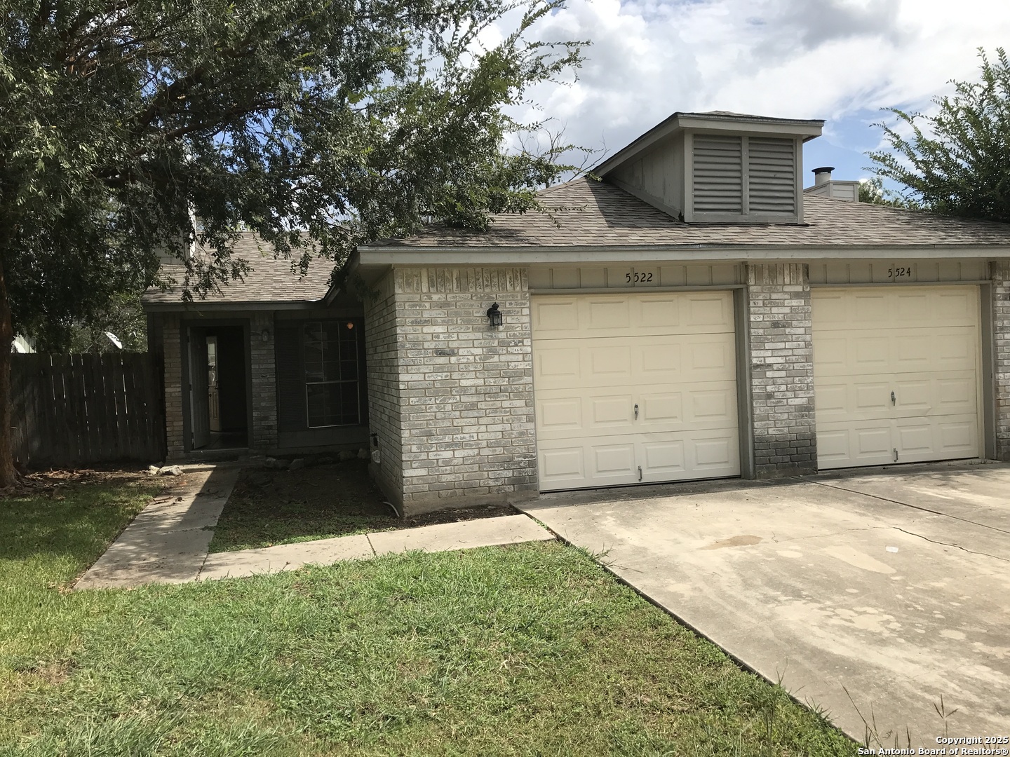 5522 Lochmoor San Antonio TX 78244