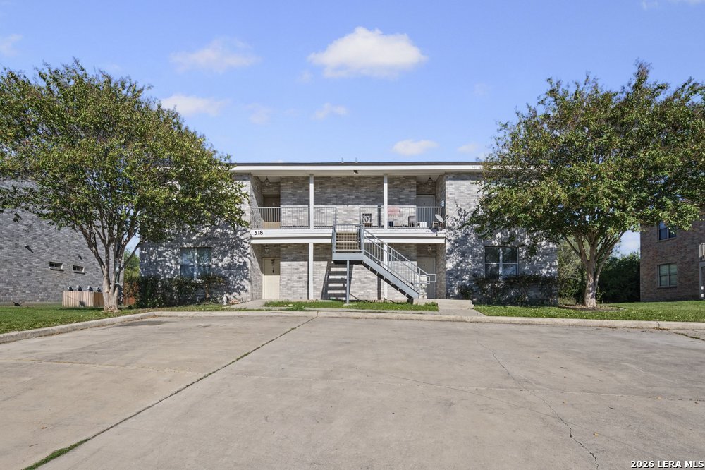 518 Dukeway Universal City TX 78148