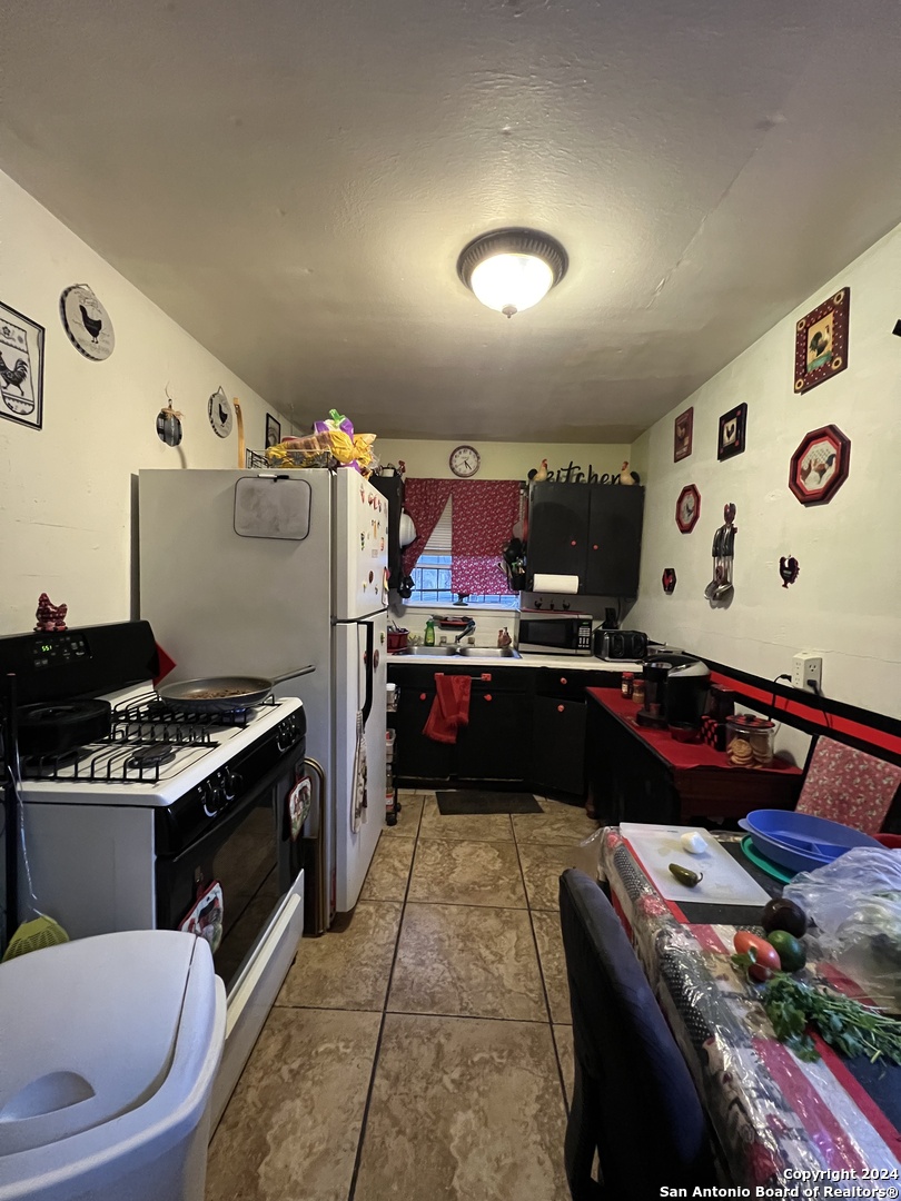 710 E Southcross Boulevard San Antonio TX 78214