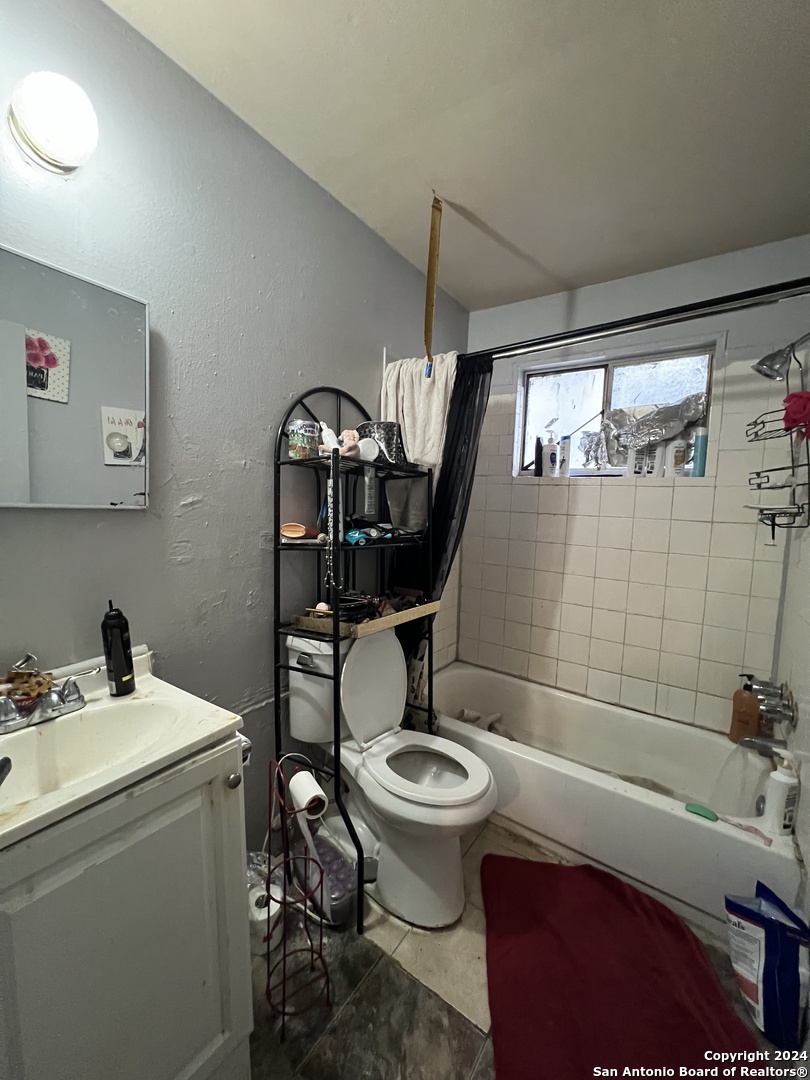 710 E Southcross Boulevard San Antonio TX 78214